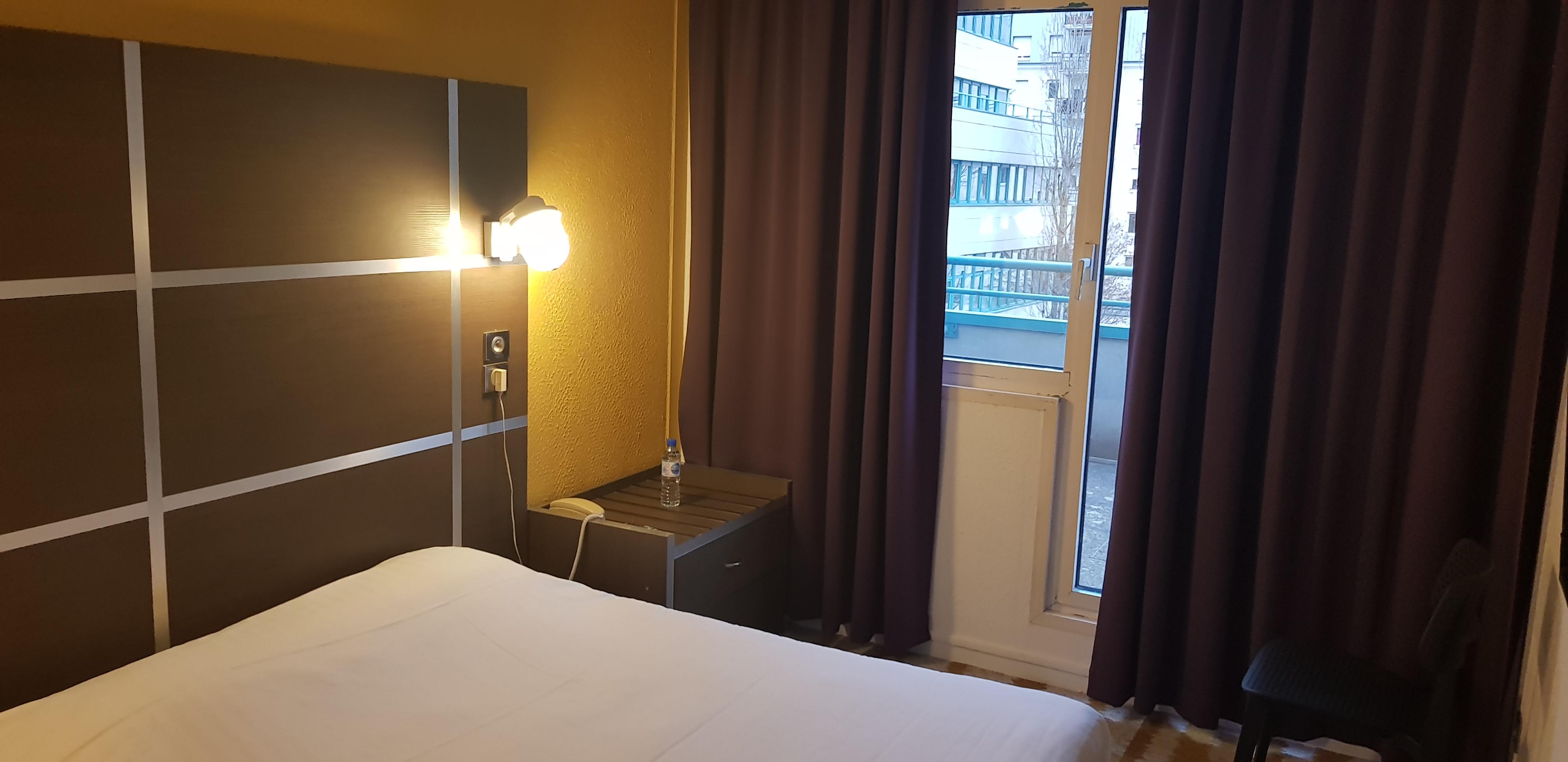 Hotel ibis Styles Massy Opéra Exterior foto