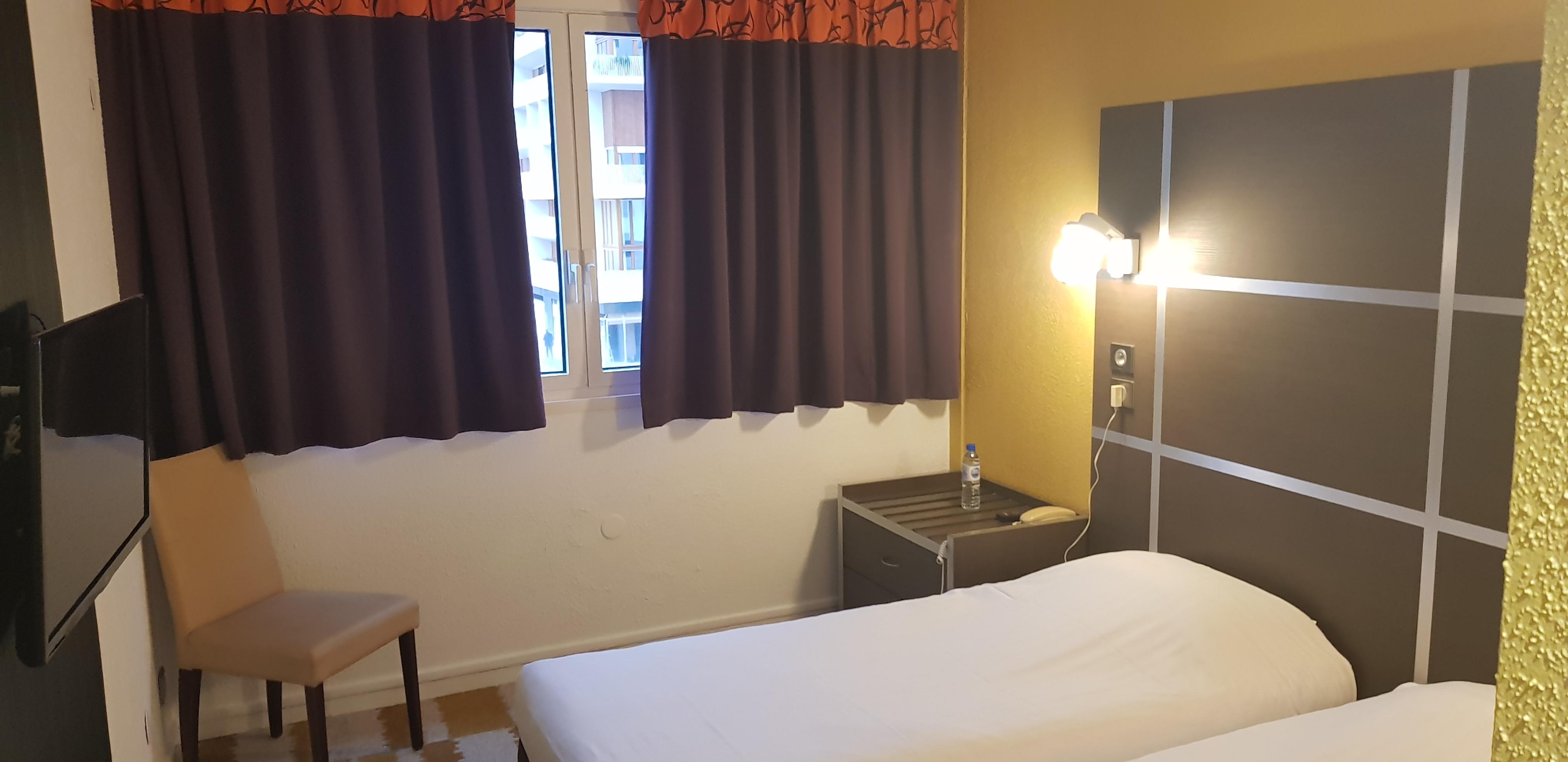 Hotel ibis Styles Massy Opéra Exterior foto