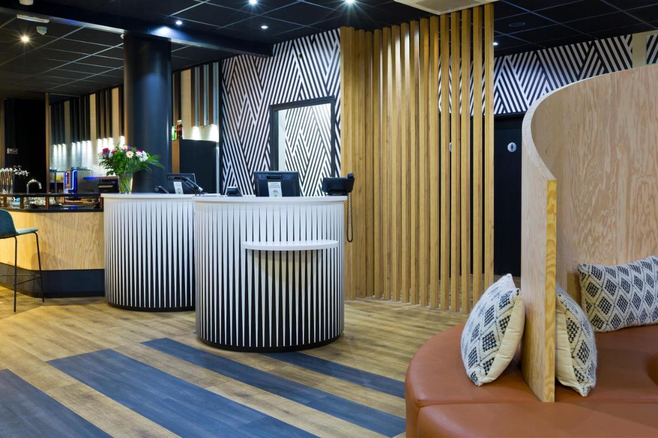 Hotel ibis Styles Massy Opéra Exterior foto